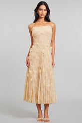 Urikd 3D Flower Strapless Maxi Dress