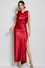 Conjunto Wine Red Satin Backless Maxi Dress