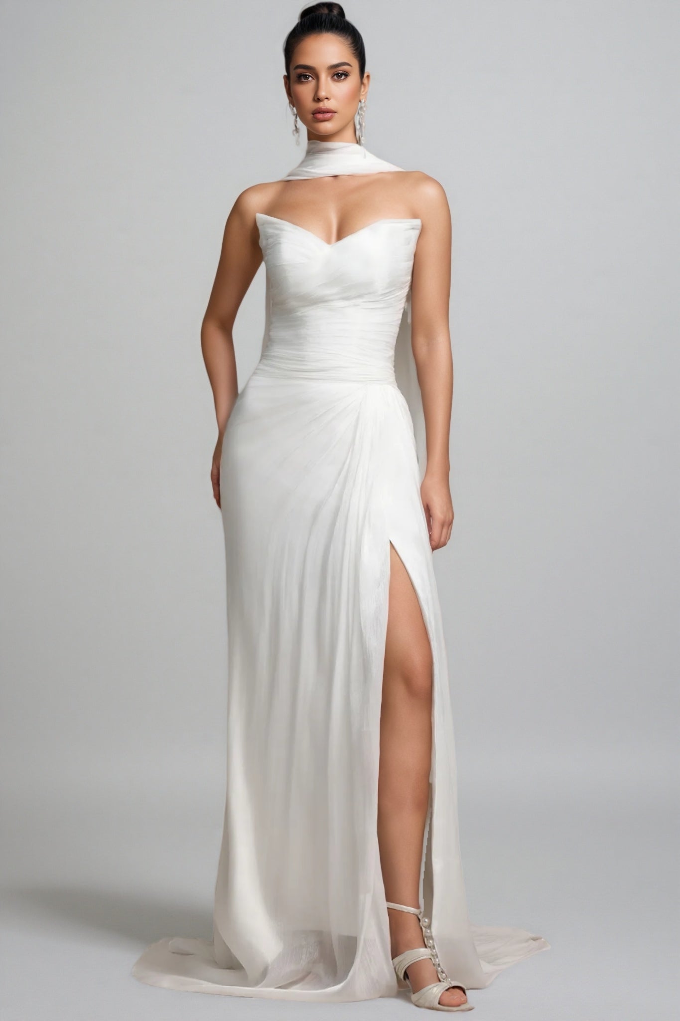 Rafik Pleated Strapless Wedding Maxi Dress – Ooins Rafik Pleated Strapless Wedding Maxi Dress – Ooins