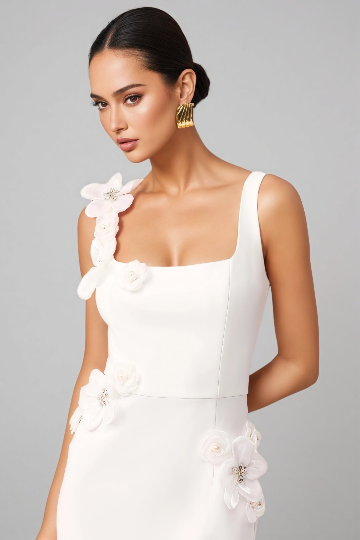 Flavia White 3D Floral Midi Dress