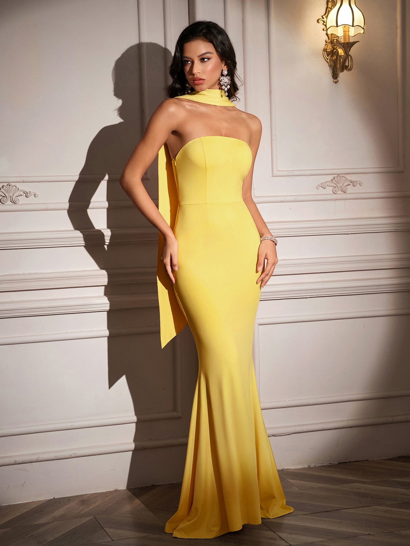 Hanging Neck Ribbon Backless Solid Tube Dress