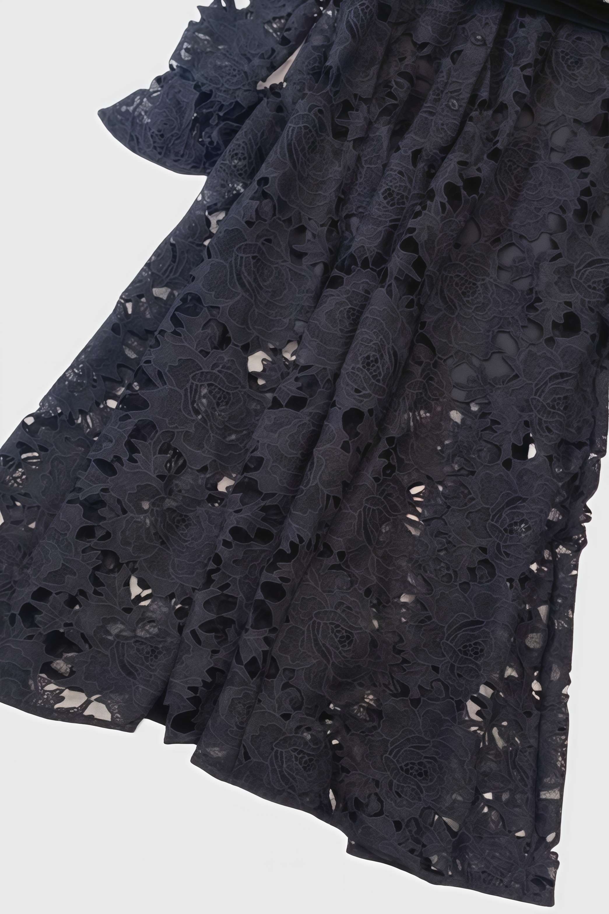 Victoirk Lace Butterfly-Sleeve Midi Dress