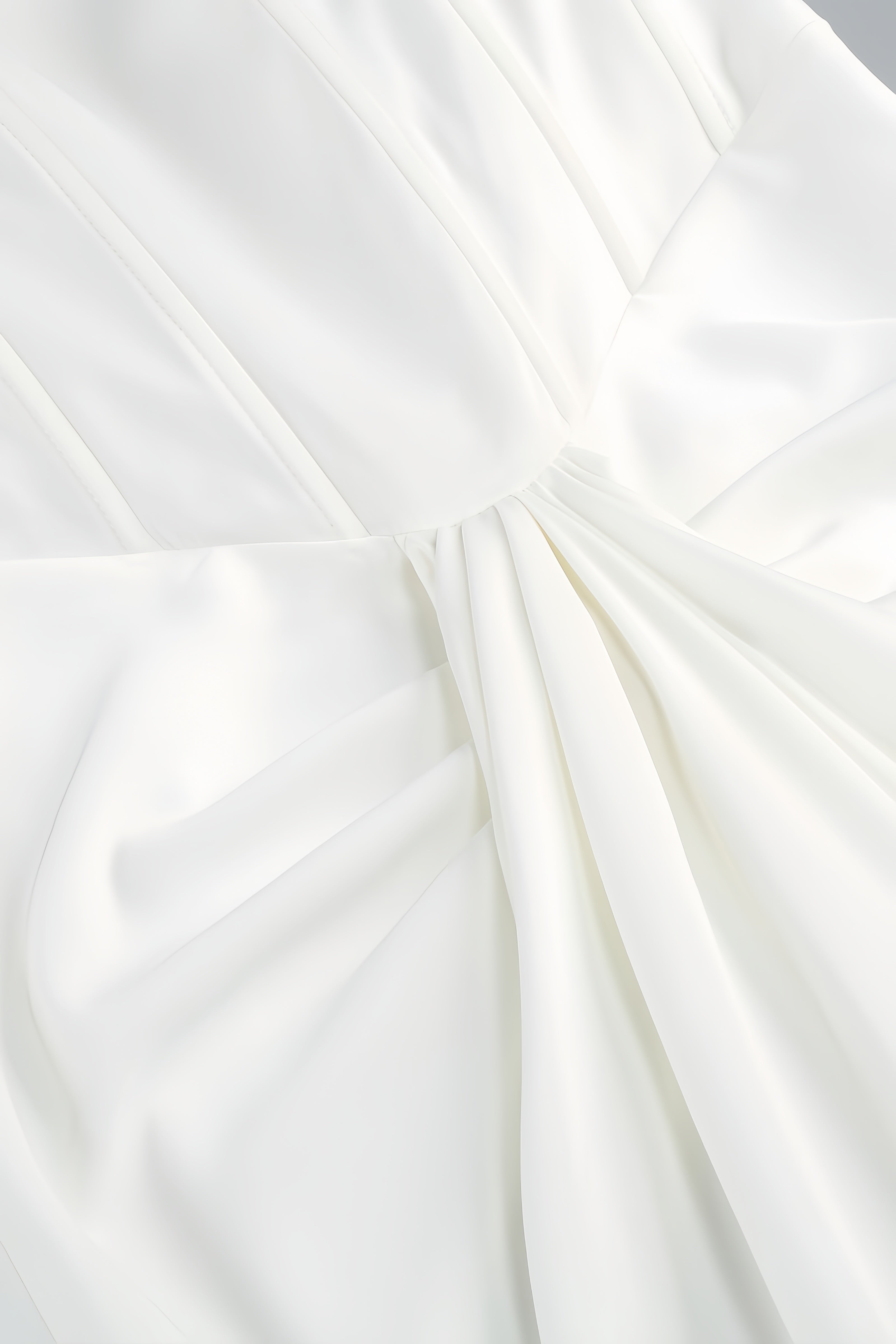 Donna White Strapless Fishbone Maxi Dress