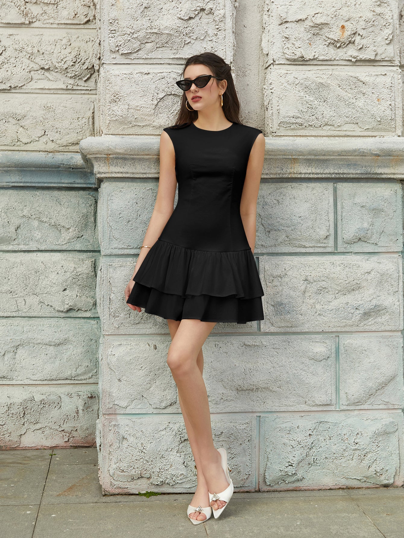 Sleeveless Pleated Hem Ruched Solid Dress